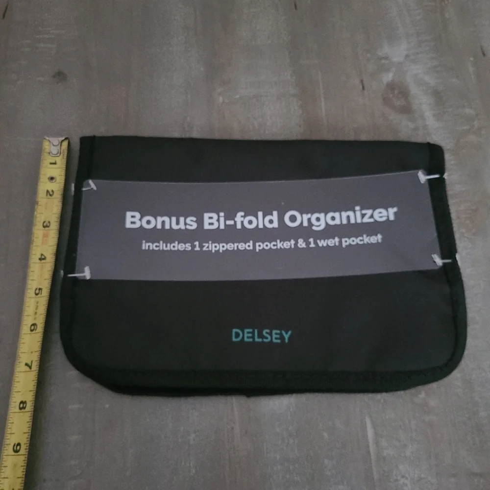 Delsey Black Bi-fold Organizer Zipper Wet Pocket